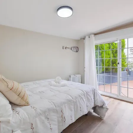 Будинок відпочинку Ainara Two